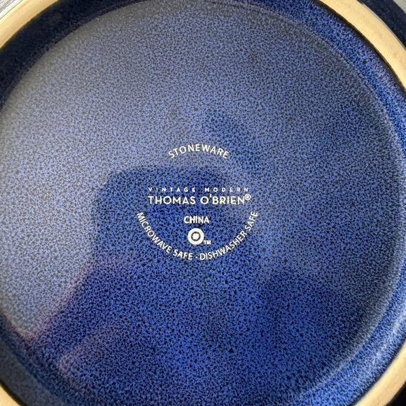 Thomas O'Brien Vintage Modern Blue Stoneware Veggie Serving Bowl 9.5" x 4" - Picture 7 of 7